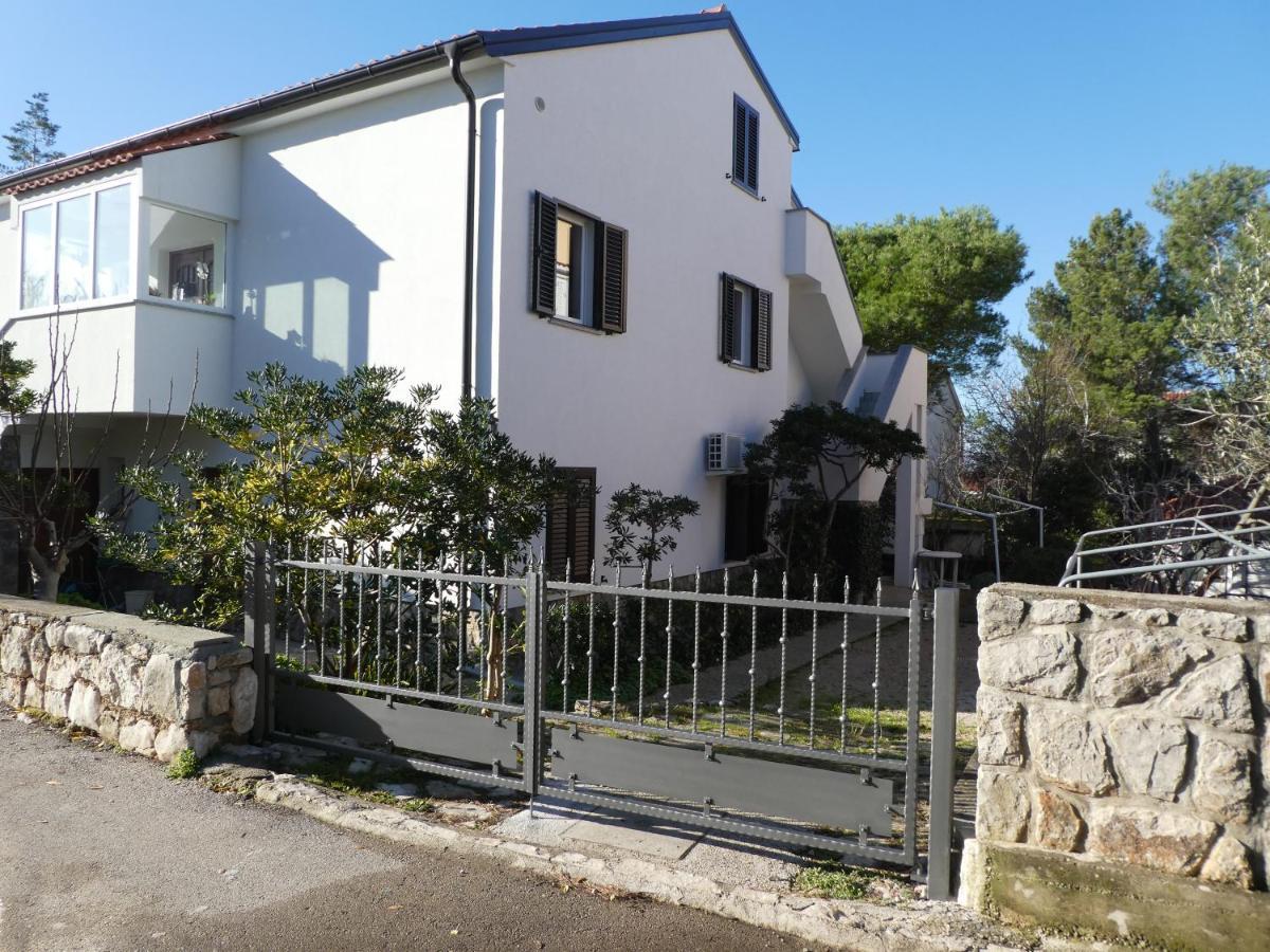 Apartments Milenka Punat Kültér fotó