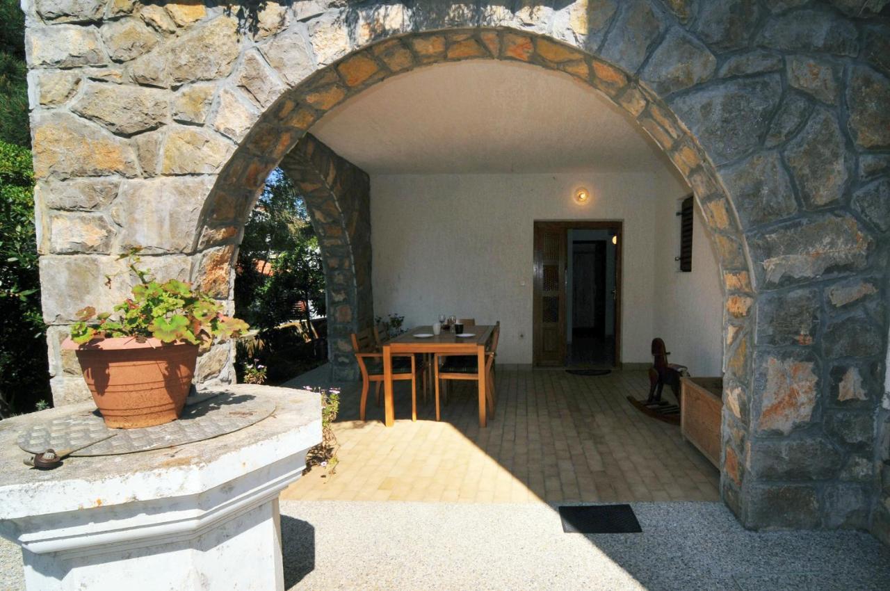 Apartments Milenka Punat Kültér fotó