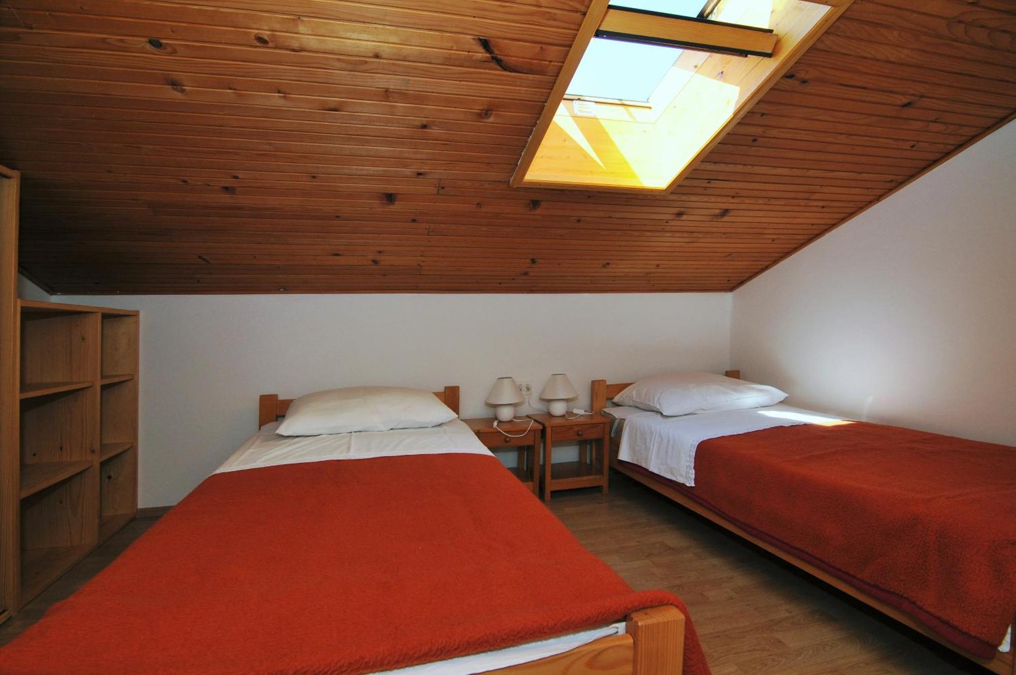 Apartments Milenka Punat Kültér fotó