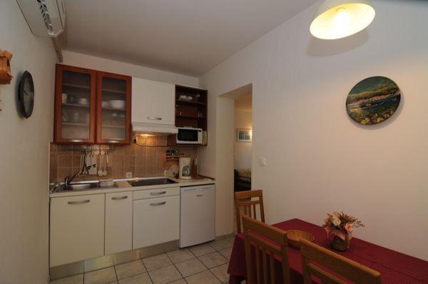 Apartments Milenka Punat Kültér fotó